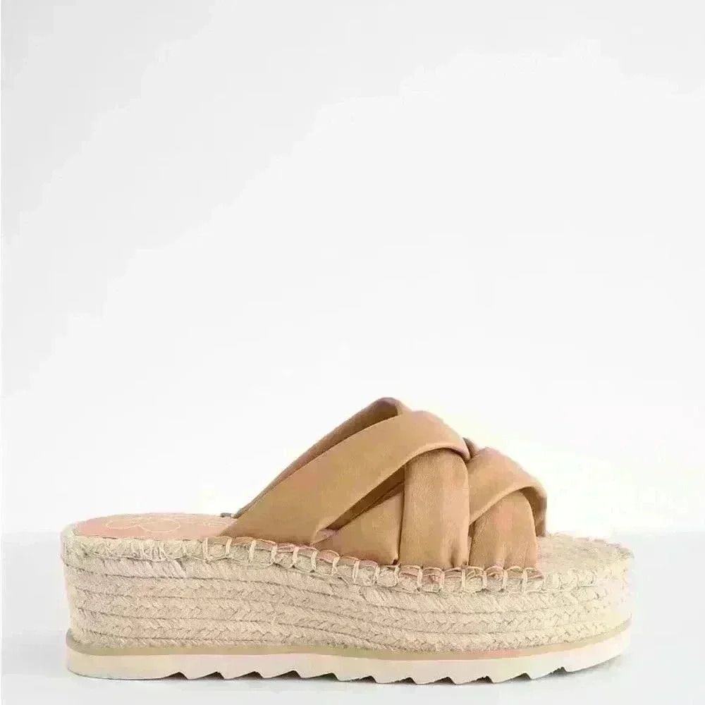 Oasis Society Espadrille Sandals size 6